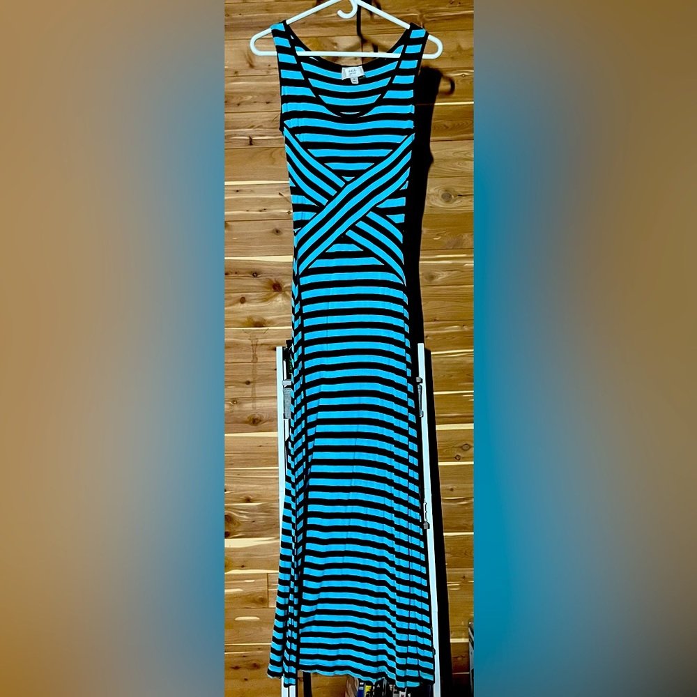ECI New York blue and black fitted maxi dress.